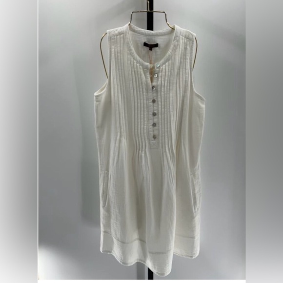 Quince 100% Organic Cotton Gauze Sleeveless Swing Dress | White | XS - Picture 5 of 5